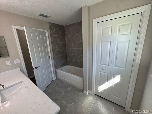 8781 N Quarry Drive, Citrus Springs, FL 34434