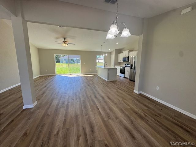 8781 N Quarry Drive, Citrus Springs, FL 34434