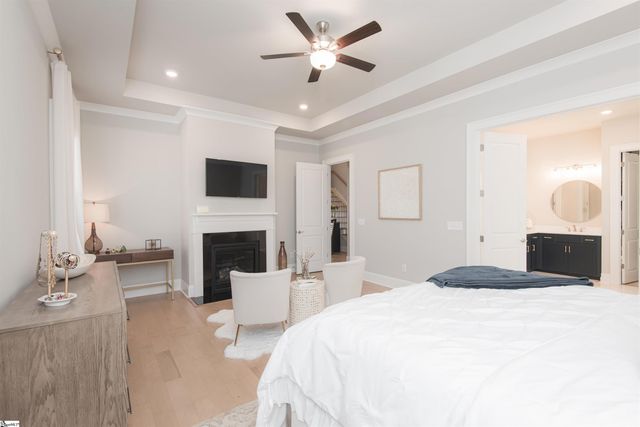 302 Forest Edge Road, Piedmont, SC 29673