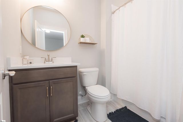 302 Forest Edge Road, Piedmont, SC 29673