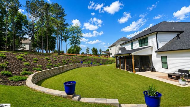 302 Forest Edge Road, Piedmont, SC 29673