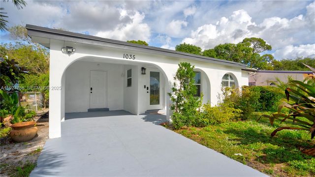 1035 NW 11th Ct, Fort Lauderdale, FL 33311