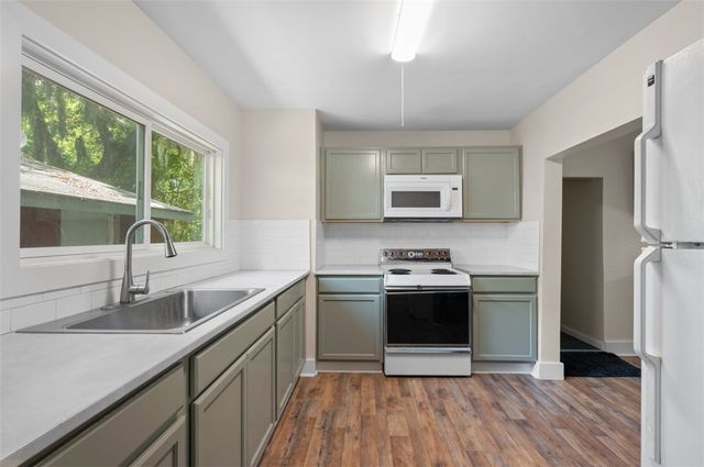 2314 Wolfe Street, Brunswick, GA 31520