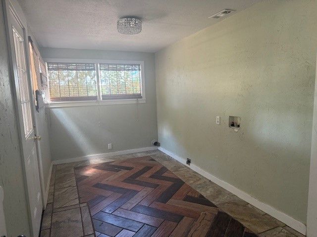 900 James Street, Sweetwater, TX 79556