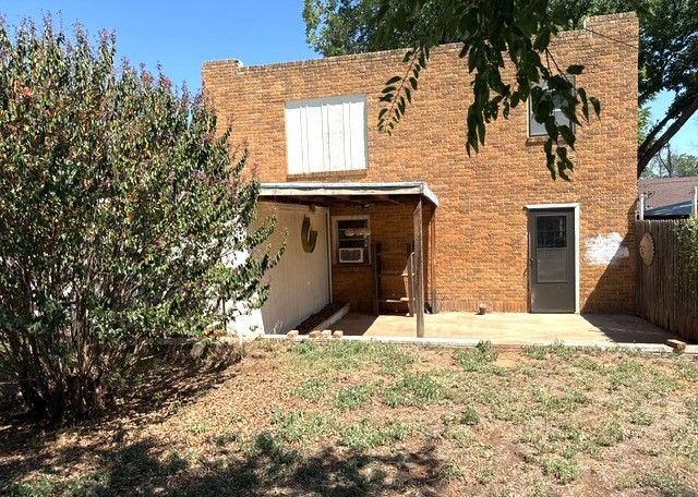 900 James Street, Sweetwater, TX 79556