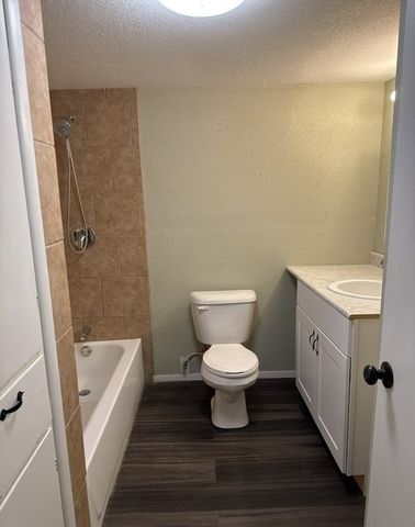 900 James Street, Sweetwater, TX 79556