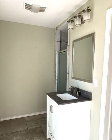 900 James Street, Sweetwater, TX 79556