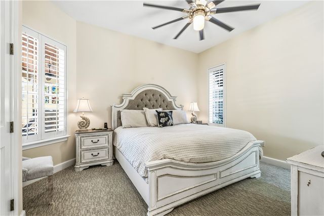 9140 Seasons Terrace, Vero Beach, FL 32963