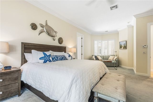 9140 Seasons Terrace, Vero Beach, FL 32963