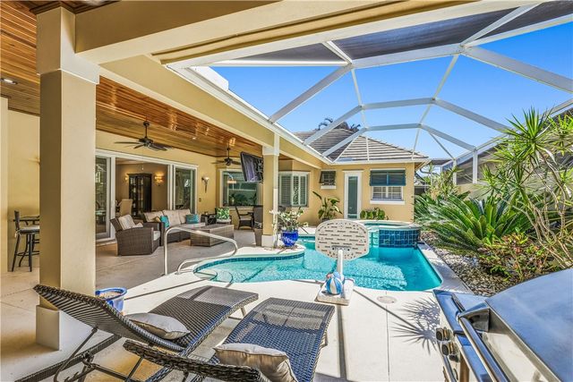 9140 Seasons Terrace, Vero Beach, FL 32963