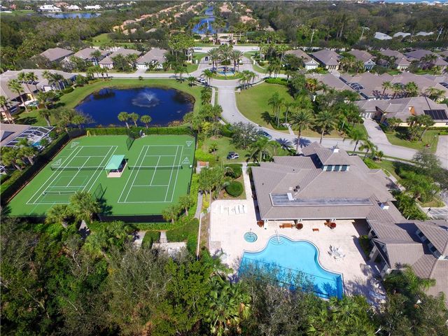 9140 Seasons Terrace, Vero Beach, FL 32963