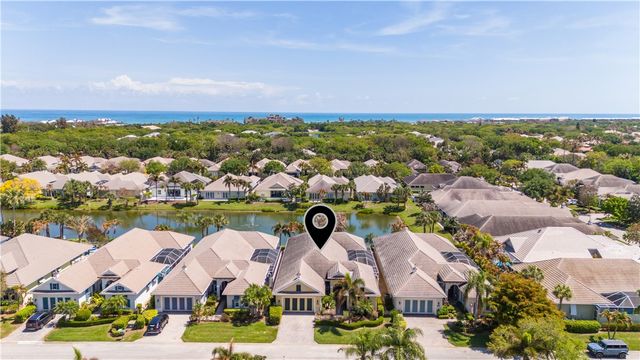 9140 Seasons Terrace, Vero Beach, FL 32963