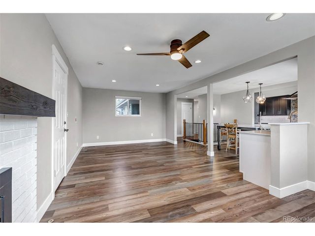 6155 S Ivanhoe St, Centennial, CO 80111