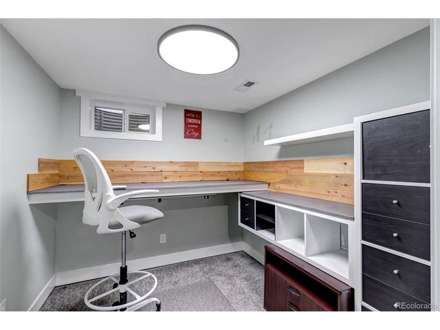 6155 S Ivanhoe St, Centennial, CO 80111