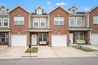 1601 Villa Cir, Lebanon, TN 37090