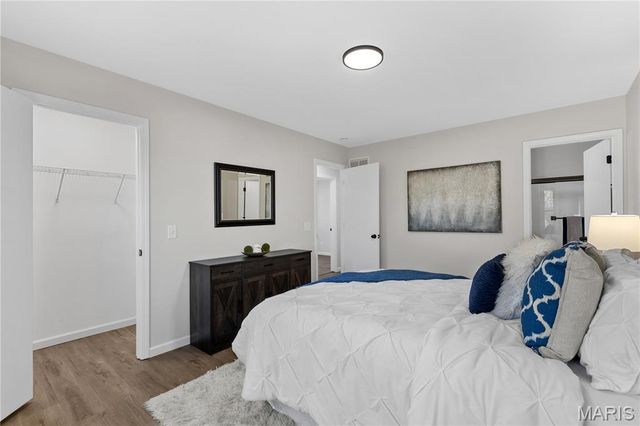 5 Woodland Ridge Court, St Peters, MO 63376