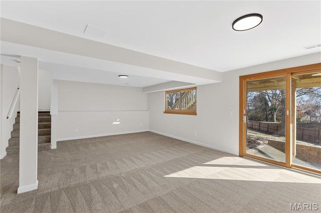 5 Woodland Ridge Court, St Peters, MO 63376