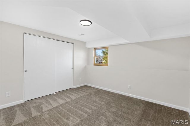 5 Woodland Ridge Court, St Peters, MO 63376