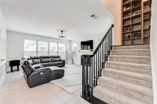 5023 Duxford Drive SE, Smyrna, GA 30082