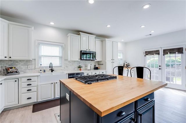 5023 Duxford Drive SE, Smyrna, GA 30082
