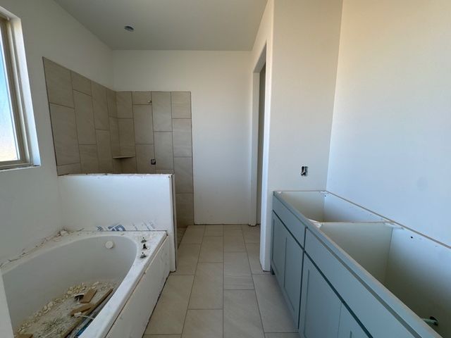 130 Fossil Canyon Drive, New Fairview, TX 76078