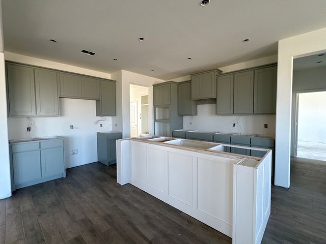 130 Fossil Canyon Drive, New Fairview, TX 76078