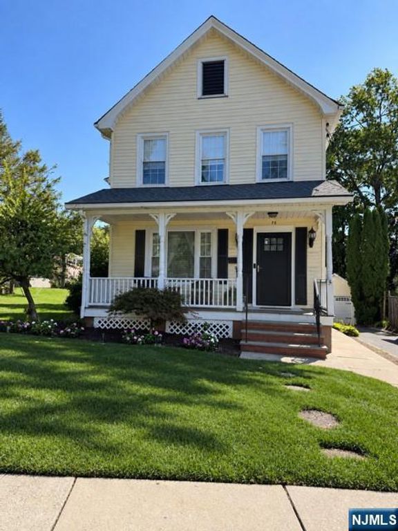 72 Cottage Street B, Midland Park, NJ 07432