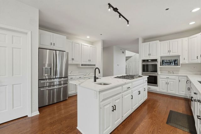 5212 Briarcrest Lane, Long Grove, IL 60047