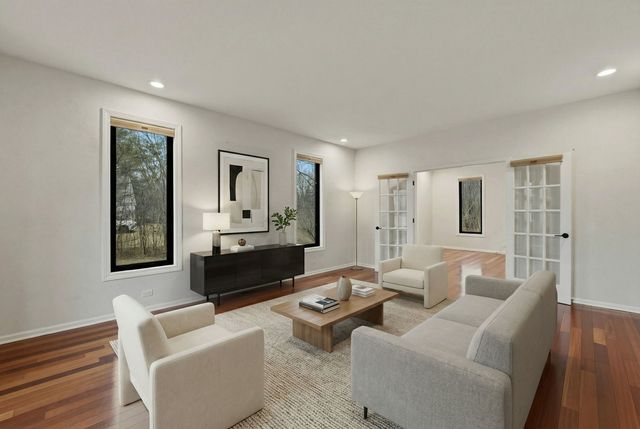 5212 Briarcrest Lane, Long Grove, IL 60047