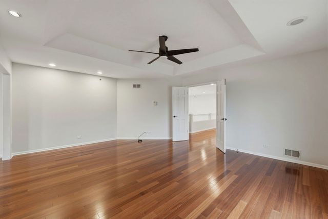 5212 Briarcrest Lane, Long Grove, IL 60047