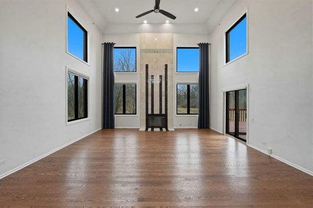 5212 Briarcrest Lane, Long Grove, IL 60047