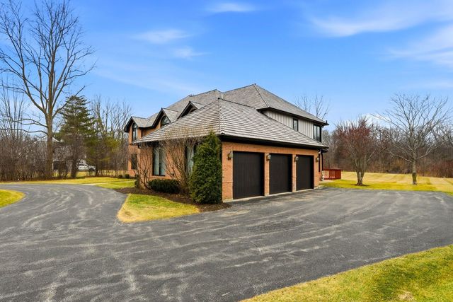 5212 Briarcrest Lane, Long Grove, IL 60047