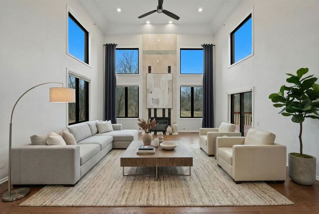 5212 Briarcrest Lane, Long Grove, IL 60047