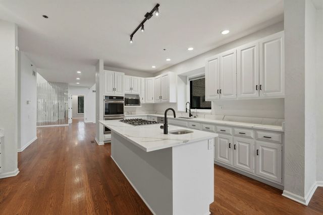 5212 Briarcrest Lane, Long Grove, IL 60047