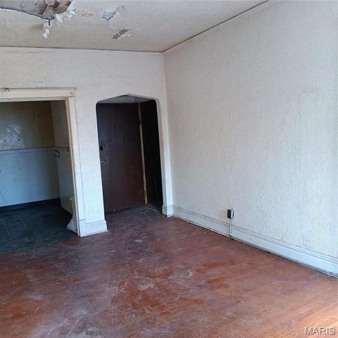 4341 Shreve Avenue, St Louis, MO 63115