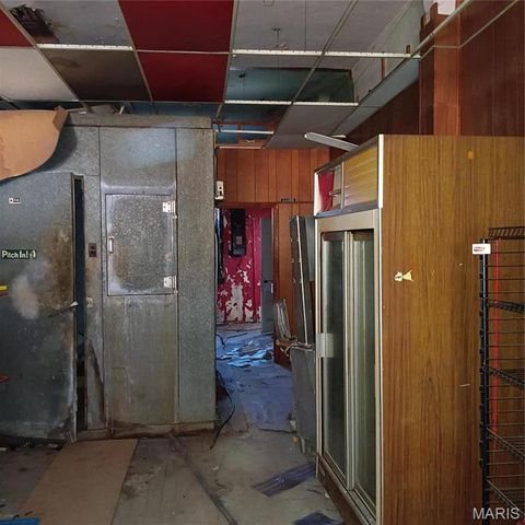4341 Shreve Avenue, St Louis, MO 63115