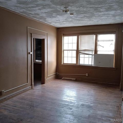 4341 Shreve Avenue, St Louis, MO 63115