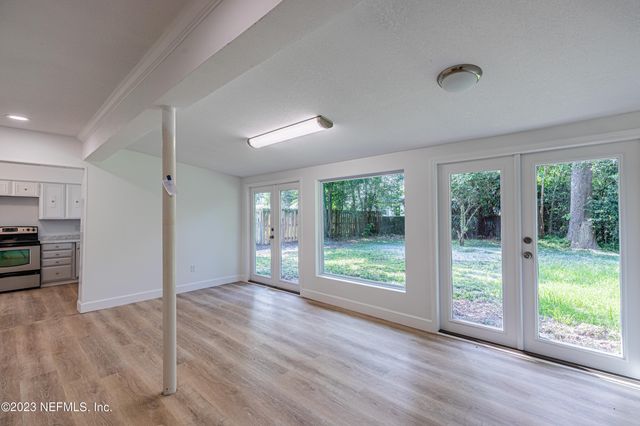 1404 JEAN Court, Jacksonville, FL 32207