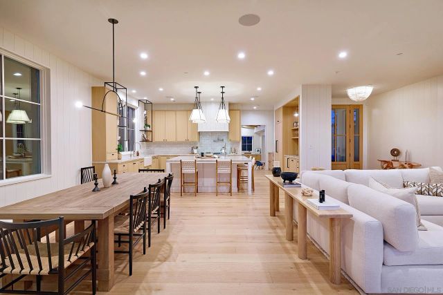 181 S Nardo, Solana Beach, CA 92075