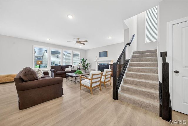 8003 Cotswald Trail, Cottleville, MO 63304