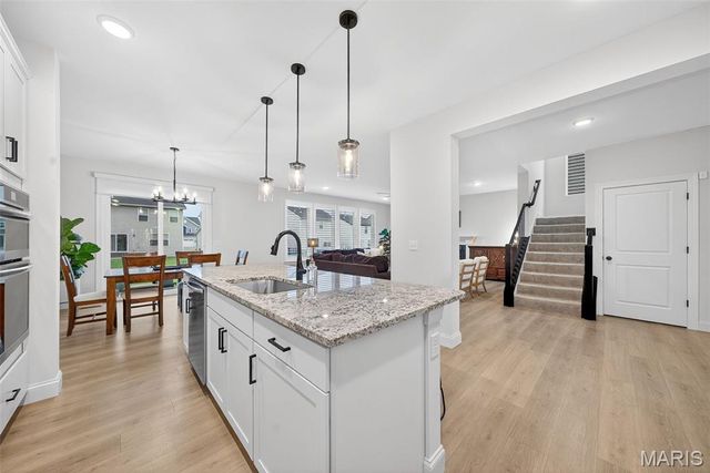 8003 Cotswald Trail, Cottleville, MO 63304