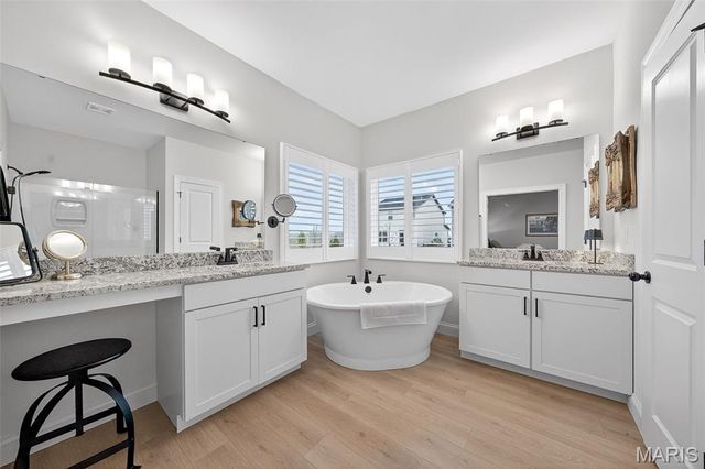 8003 Cotswald Trail, Cottleville, MO 63304