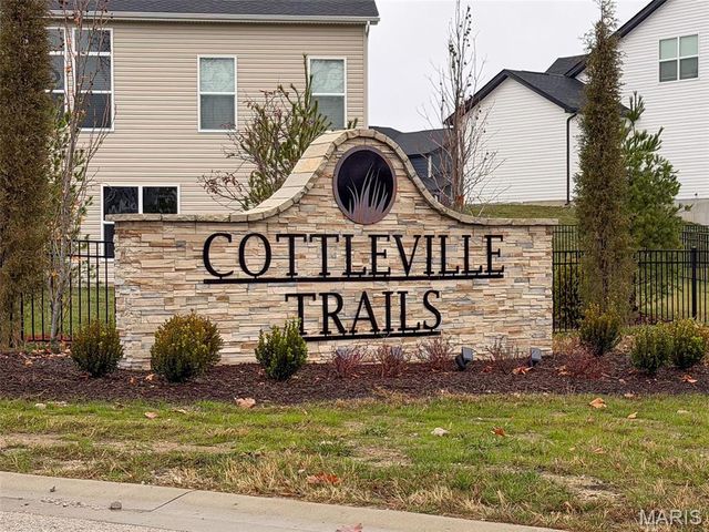 8003 Cotswald Trail, Cottleville, MO 63304