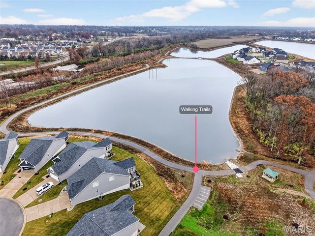 8003 Cotswald Trail, Cottleville, MO 63304