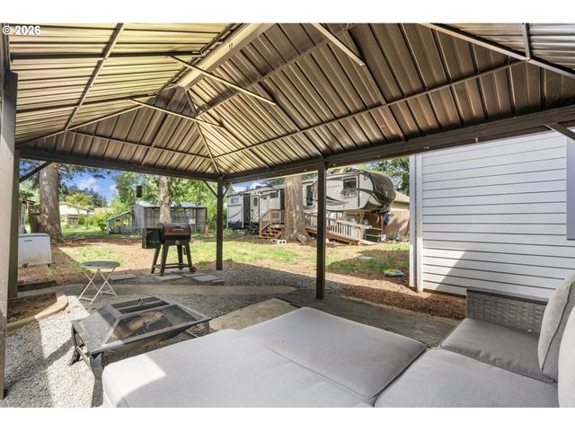 2237 Se 139TH Ave, Portland, OR 97233