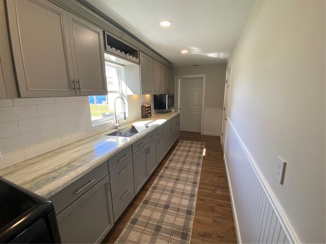 1645 SPRING GARDEN DRIVE, Astor, FL 32102