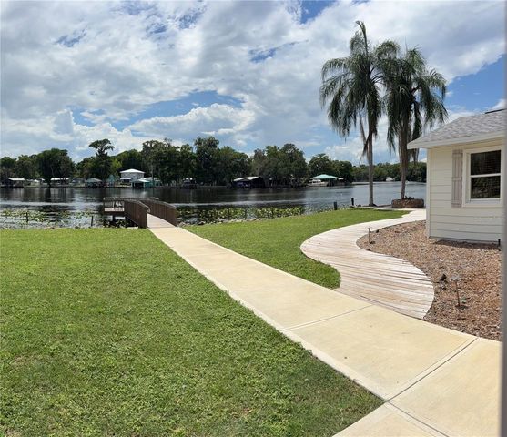 1645 SPRING GARDEN DRIVE, Astor, FL 32102