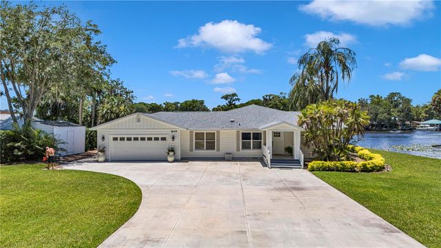 1645 SPRING GARDEN DRIVE, Astor, FL 32102
