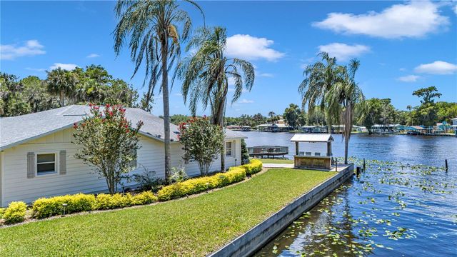 1645 SPRING GARDEN DRIVE, Astor, FL 32102