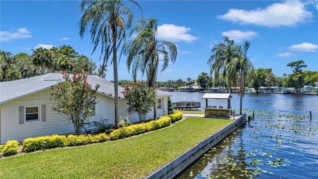 1645 SPRING GARDEN DRIVE, Astor, FL 32102
